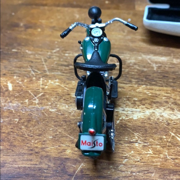 Metal model - Picture 3 of 4